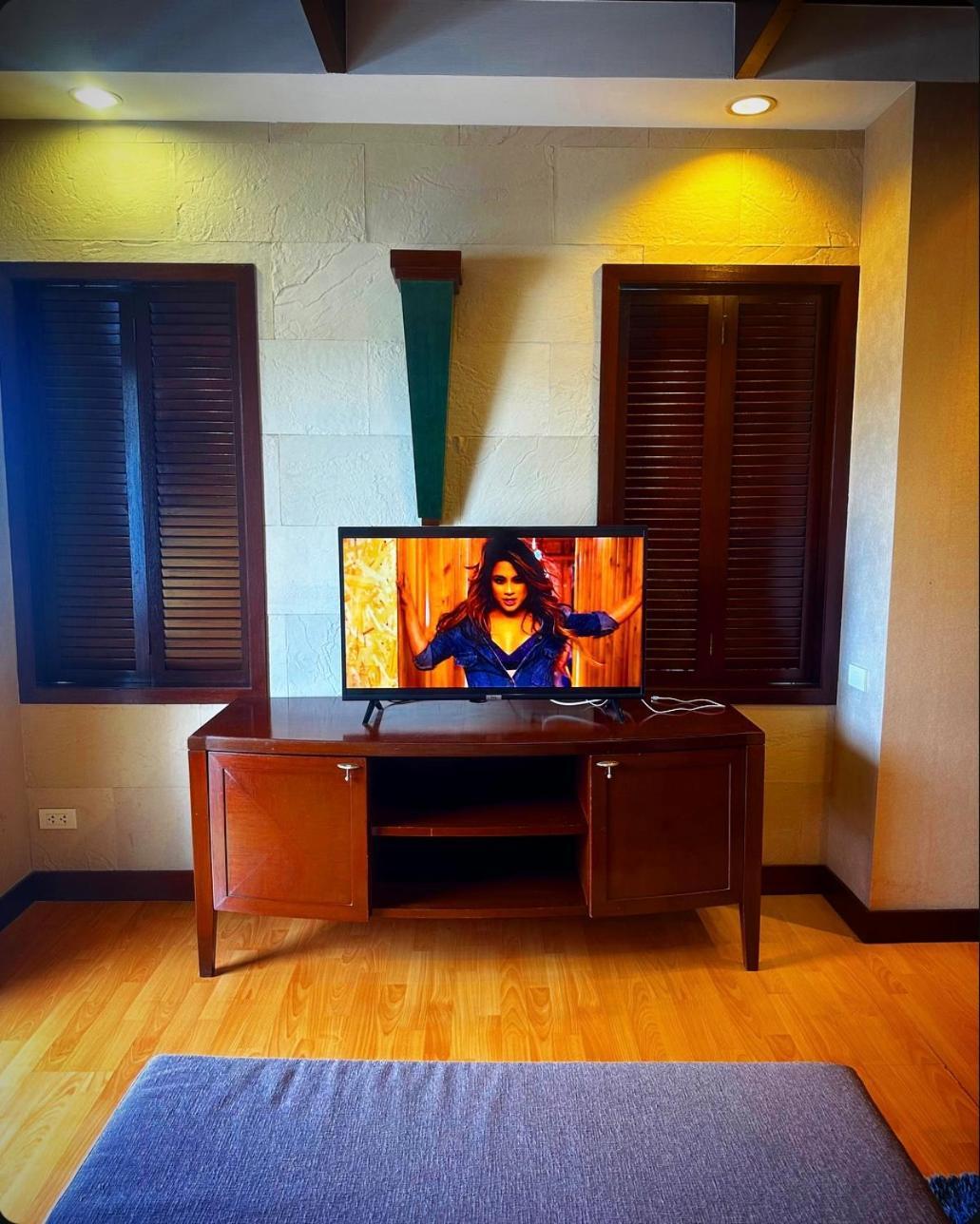 Apartment Tower Mountain View Patong